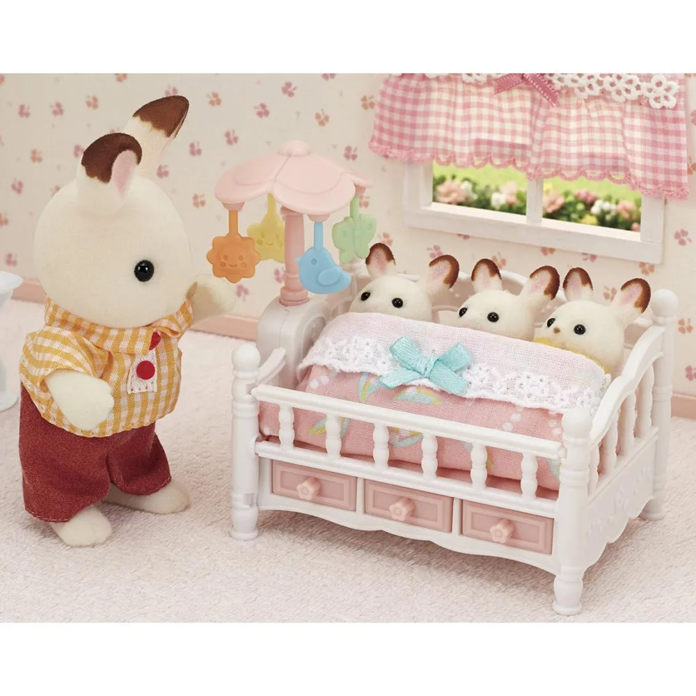 Sylvanian Families Le lit de bébé et mobile - 5534^ Mini-Univers