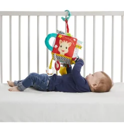 Vulli Maxi cube sensoriel Sophie la girafe^ Hochets Et Jouets D'Activités