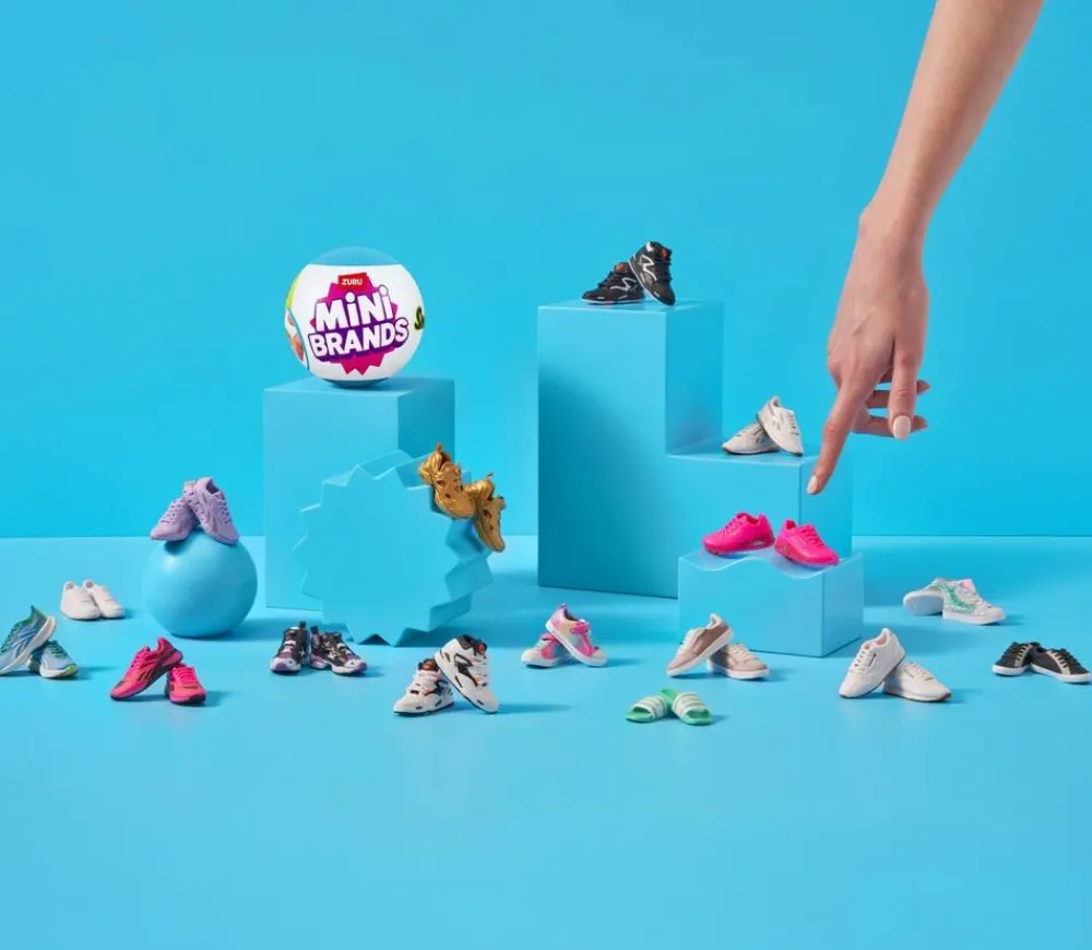Zuru Mini Brands Sneakers^ Mini-Univers