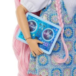 Mattel Poupée Daisy Jean - Barbie Dream Besties^ Poupées Mannequins