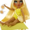 MGA Poupée Rainbox High Swim et Style - Sunny Jaune^ Poupées Mannequins