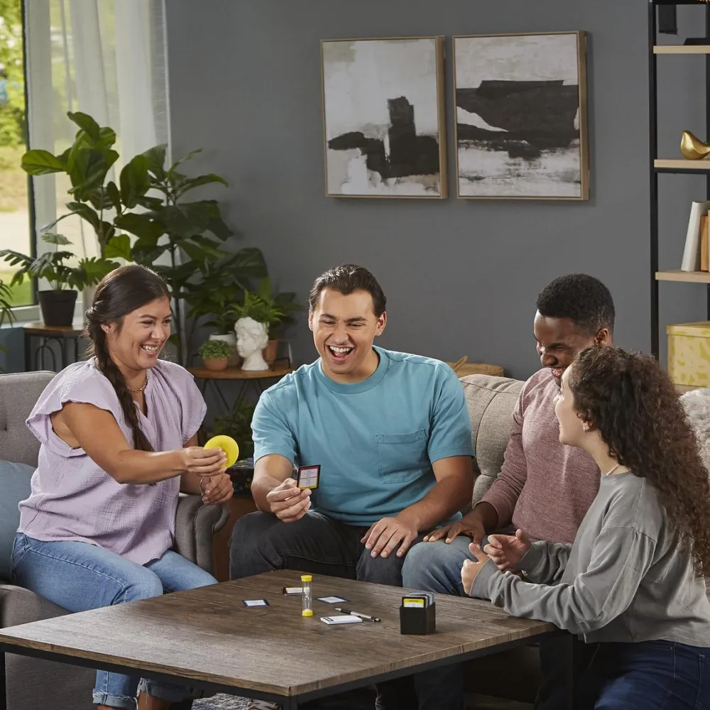 Hasbro Gaming Taboo - Le jeu des mots interdits^ Jeux D'Ambiance