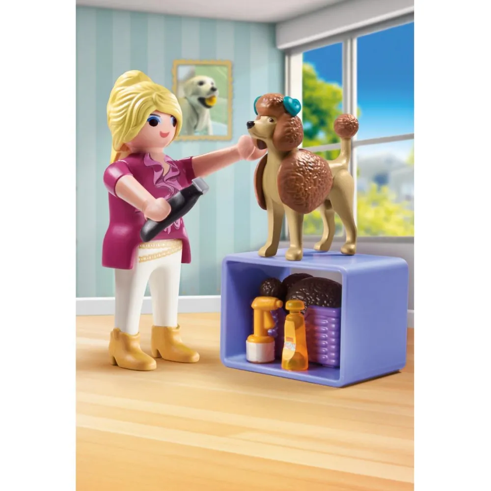 Playmobil Toiletteuse avec caniche et accessoires My Life 71747^ Les Animaux