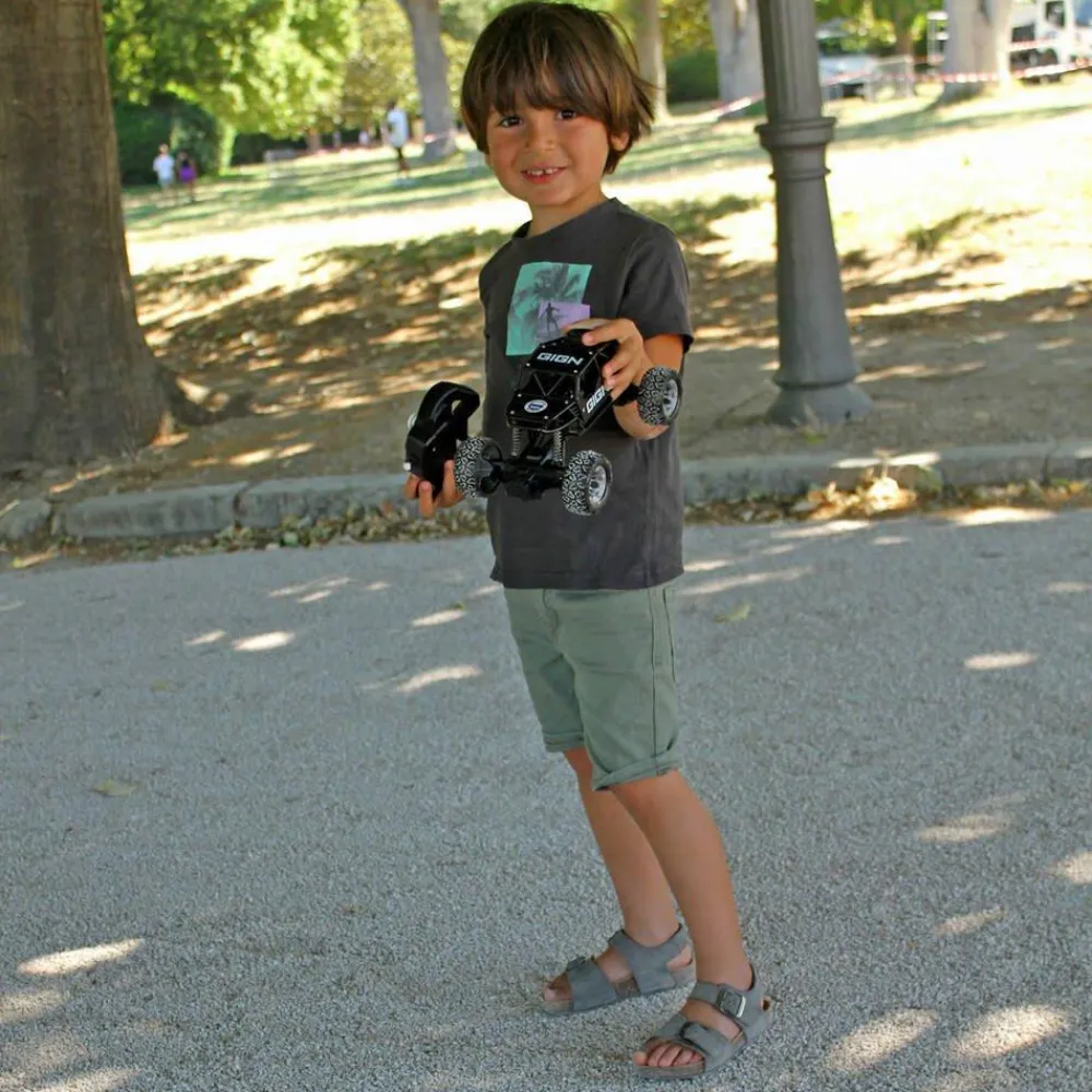 MGM Voiture Radiocommandée Turbo Challenge Intervention GIGN 1/18^ Voitures Radiocommandées